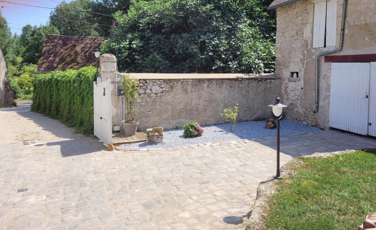 Gite De La Tour De Loire - 65 M2 Au Pied D'Une Tour De Gue Du 17Eme Siecle Mer Buitenkant foto