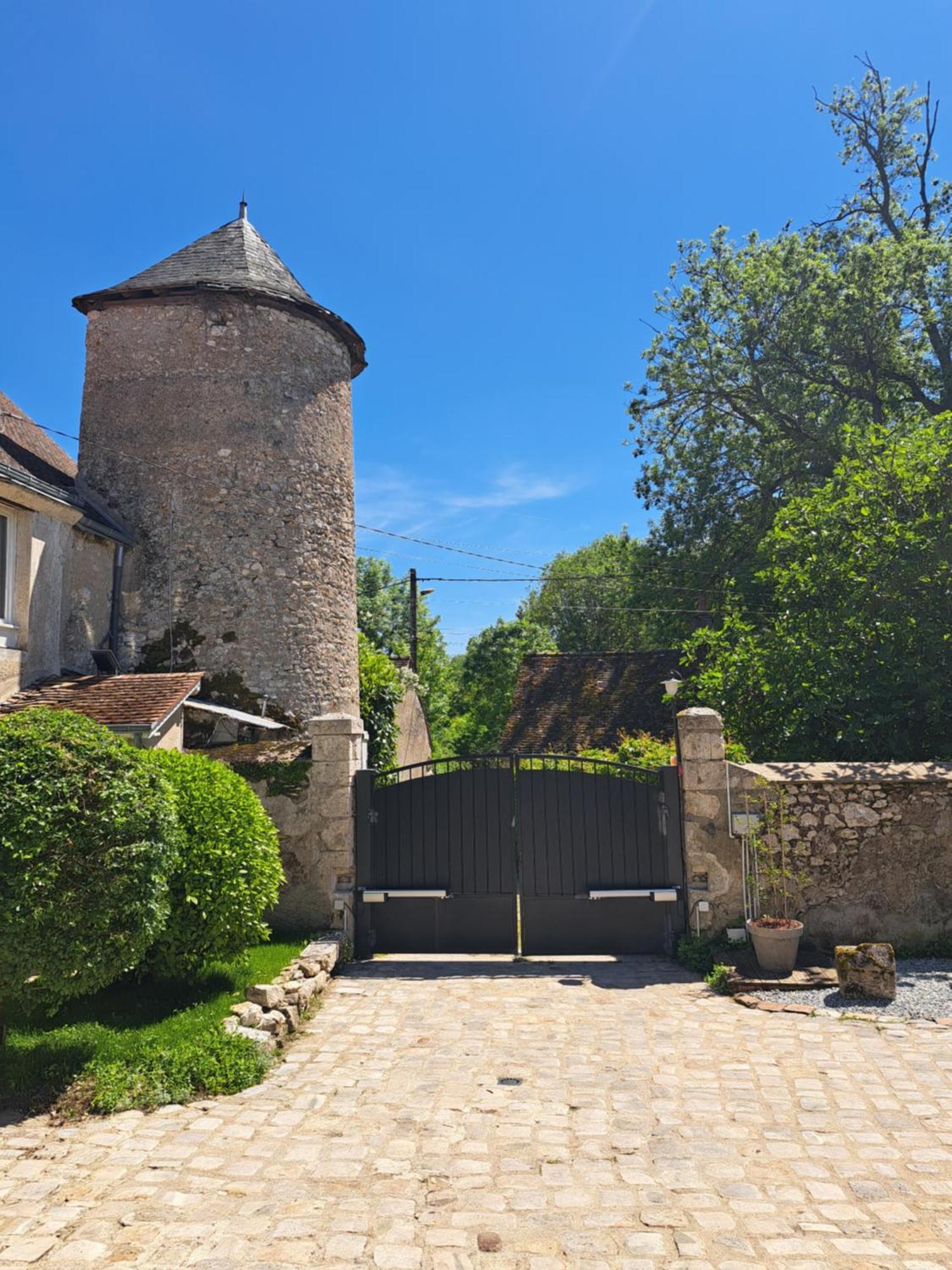 Gite De La Tour De Loire - 65 M2 Au Pied D'Une Tour De Gue Du 17Eme Siecle Mer Buitenkant foto