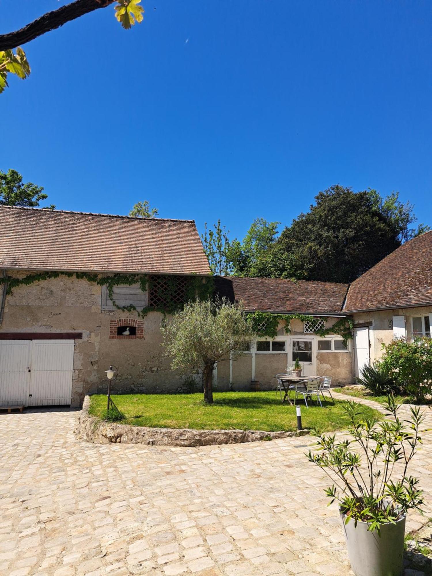 Gite De La Tour De Loire - 65 M2 Au Pied D'Une Tour De Gue Du 17Eme Siecle Mer Buitenkant foto